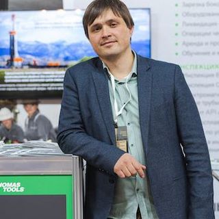 Антон Петров